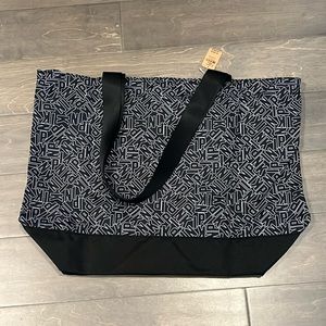 PINK Victoria’s Secret tote